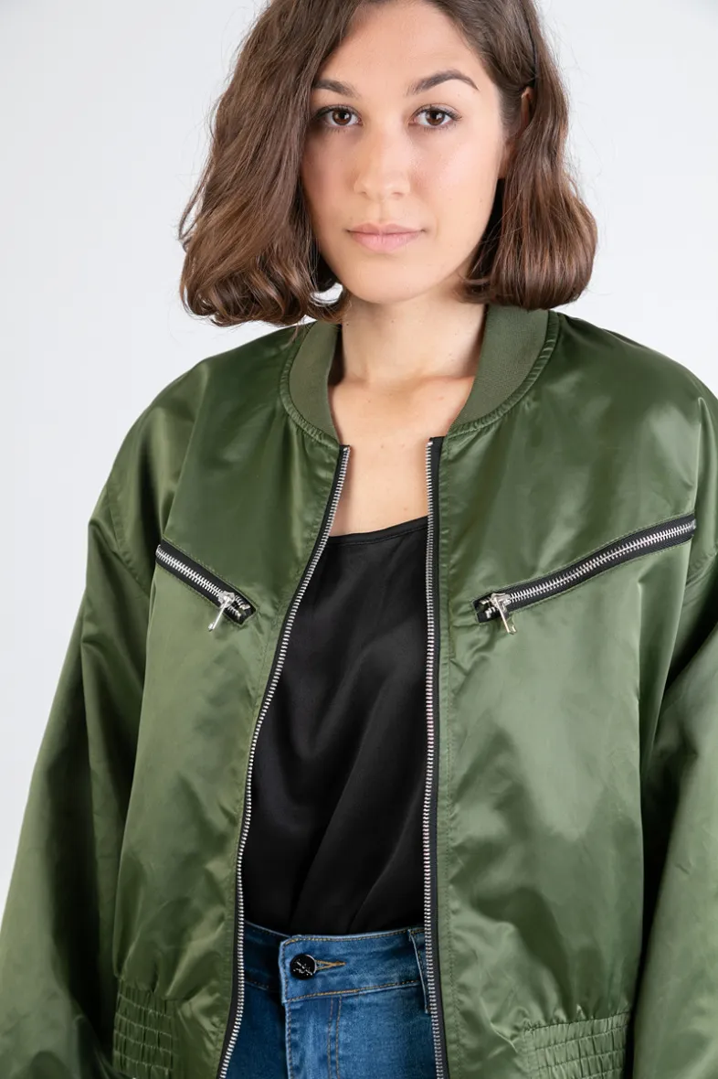 Große Khaki-Bomberjacke (C6535)