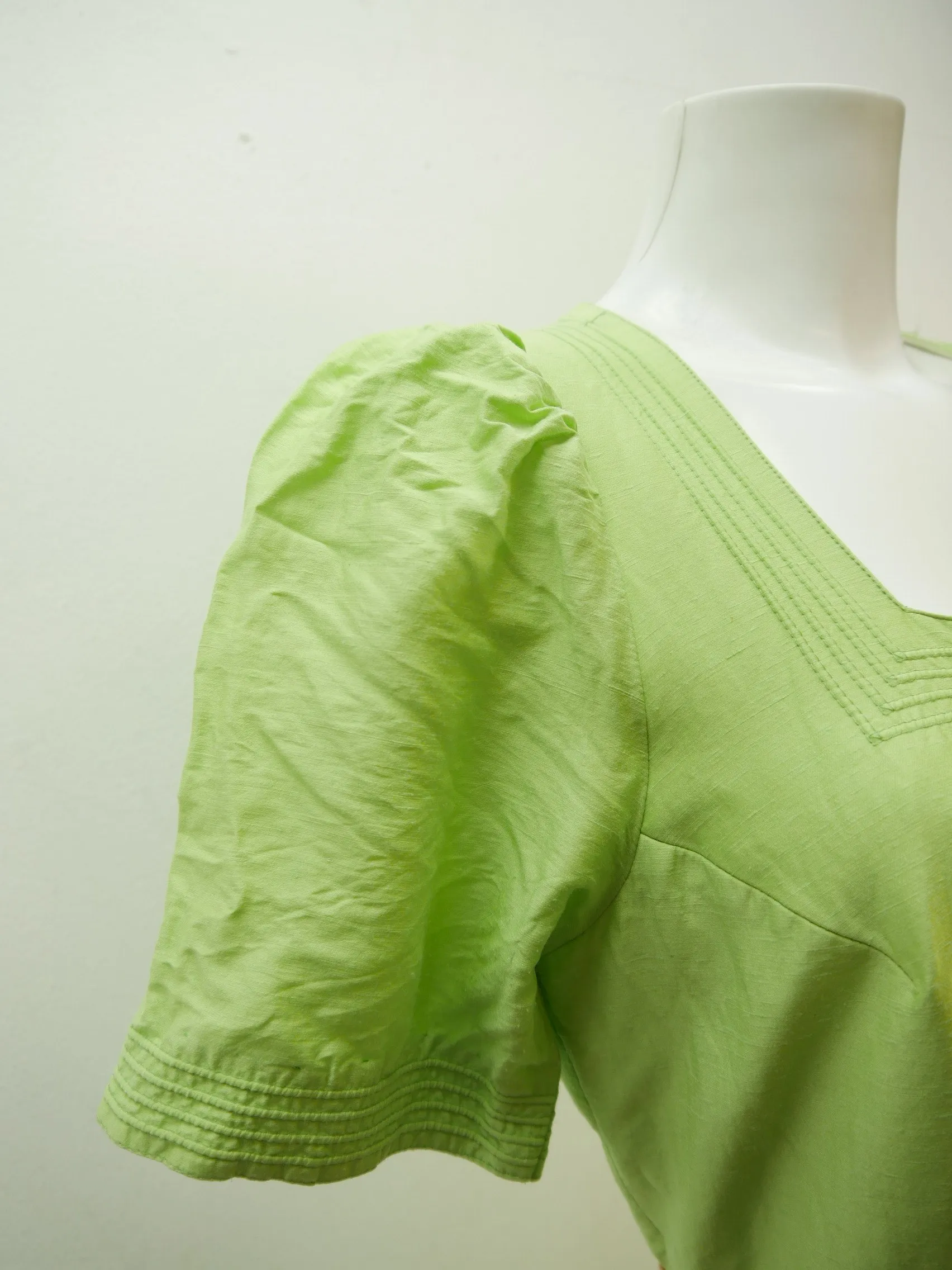 Krüger Manufaktur grün mit Puffärmel fabelhaftes Dirndl mit Schürze Gr.38