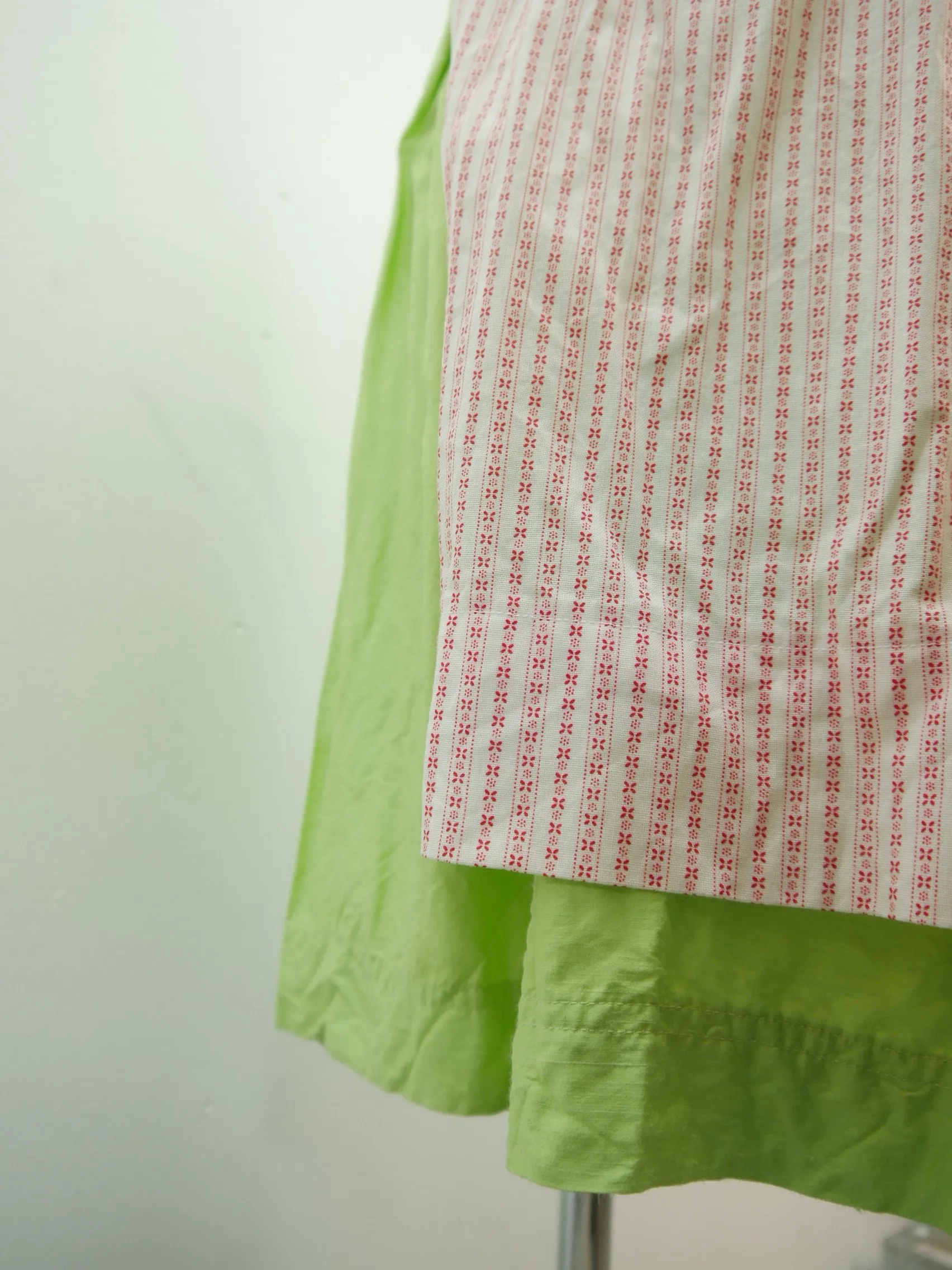 Krüger Manufaktur grün mit Puffärmel fabelhaftes Dirndl mit Schürze Gr.38