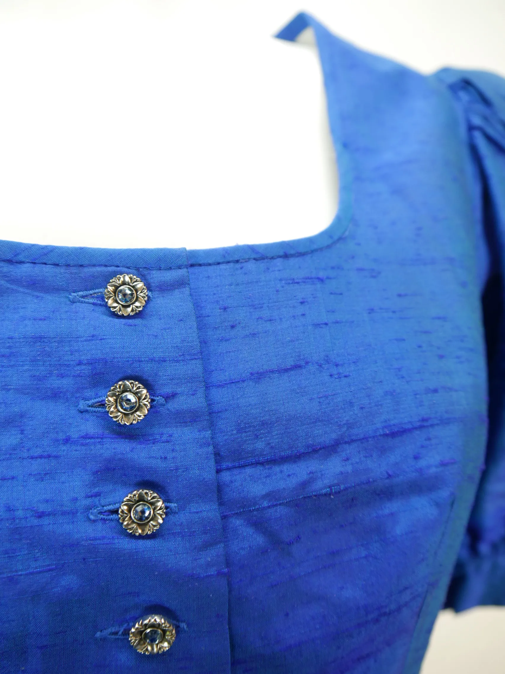 Trachten Rasp blau Wildseide mit Stickerei großartiges Dirndl mit Schürze Gr.36