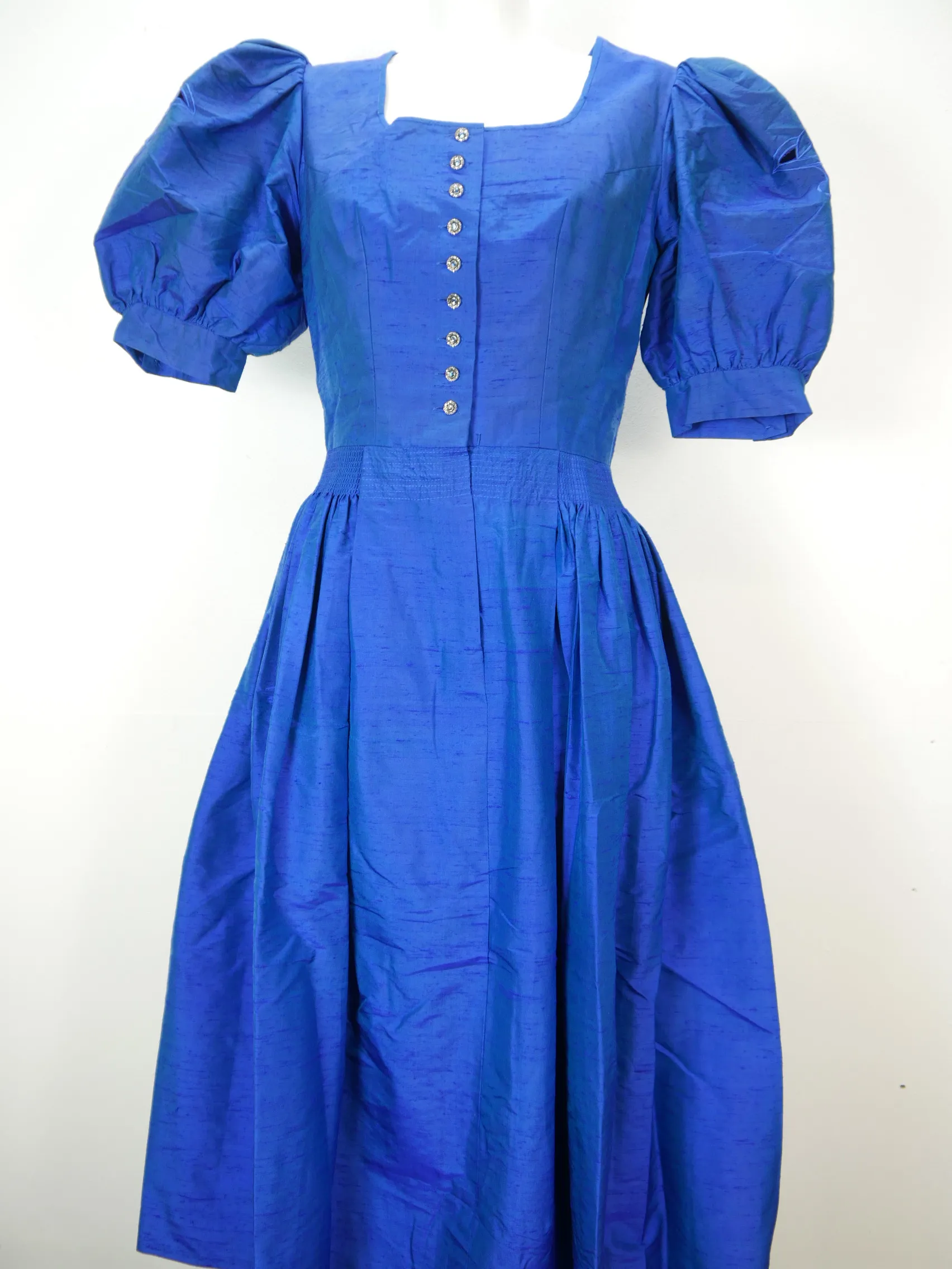 Trachten Rasp blau Wildseide mit Stickerei großartiges Dirndl mit Schürze Gr.36